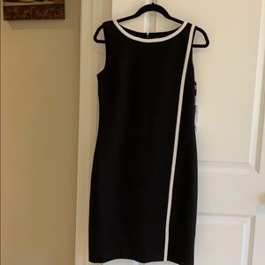 Karl Lagerfeld Paris black & white dress size 8.